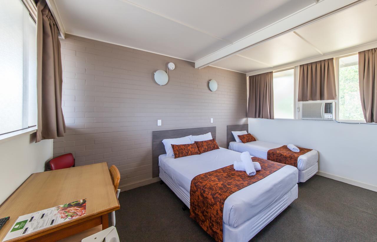 The Australian Hotel Murgon Exterior photo